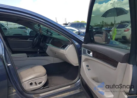 2015 Hyundai Genesis 3.8 from USA, damaged, VIN KMHGN4JE5FU102618